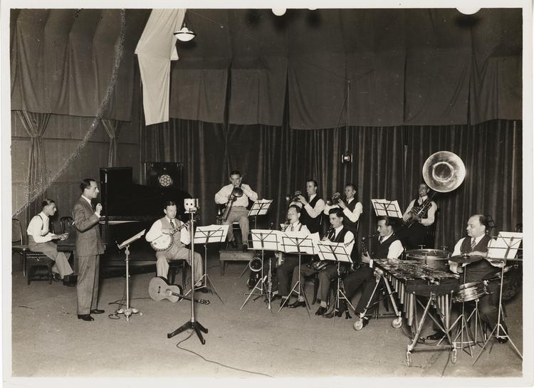 Ambrose and his Orchestra taken at Chenil Galleries studio on Dec 30th 1929
